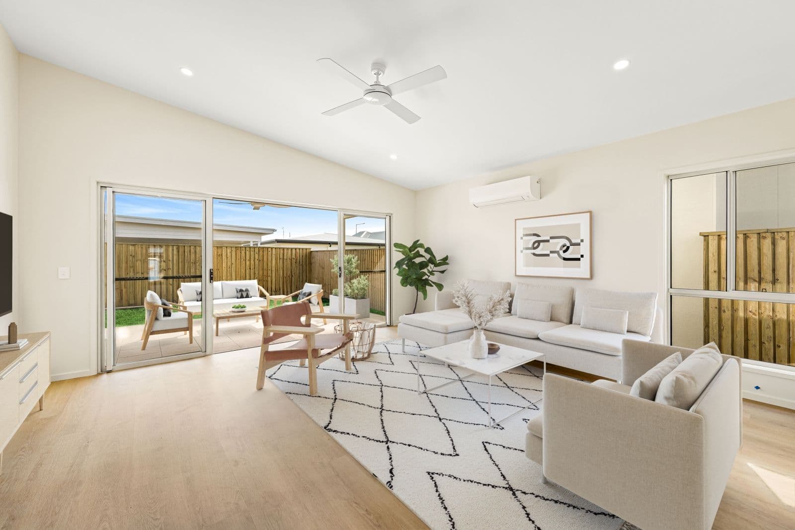 56 Valley Crescent, Palmview QLD 4553, Palmview - Thumbnail 4