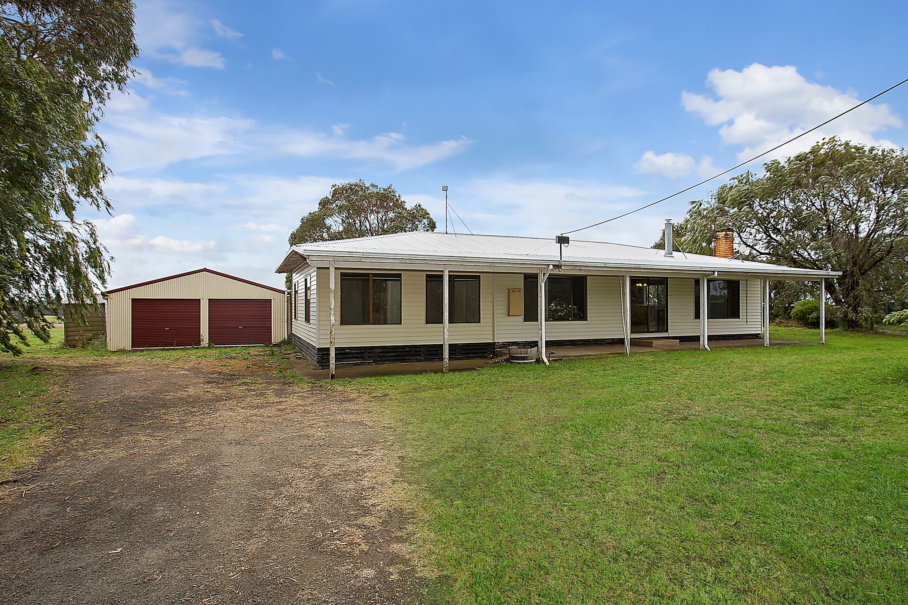 689 Princetown Road, Simpson VIC 3266, Simpson - Image 1
