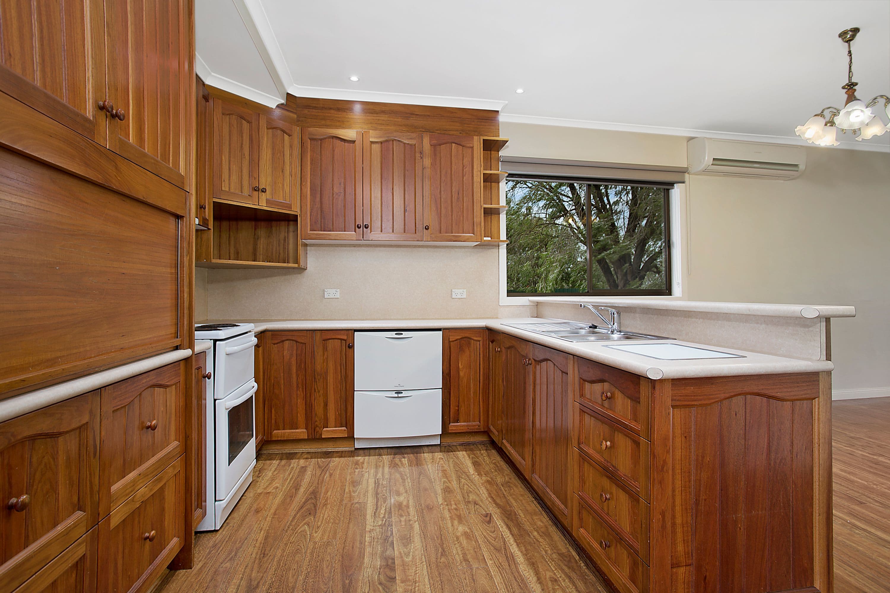 689 Princetown Road, Simpson VIC 3266, Simpson - Thumbnail 4