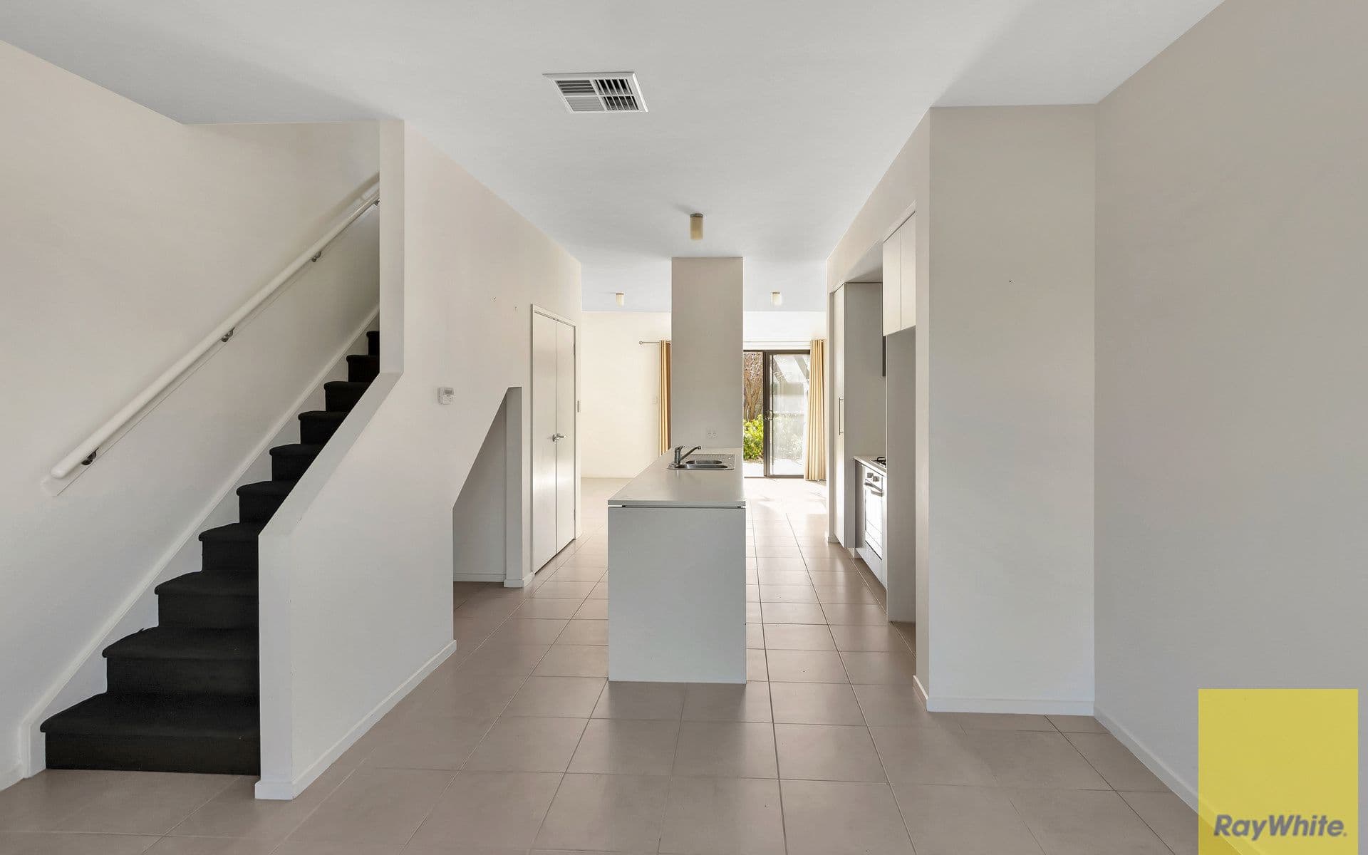 13 Derby Lane, St Clair SA 5011, St Clair - Thumbnail 5