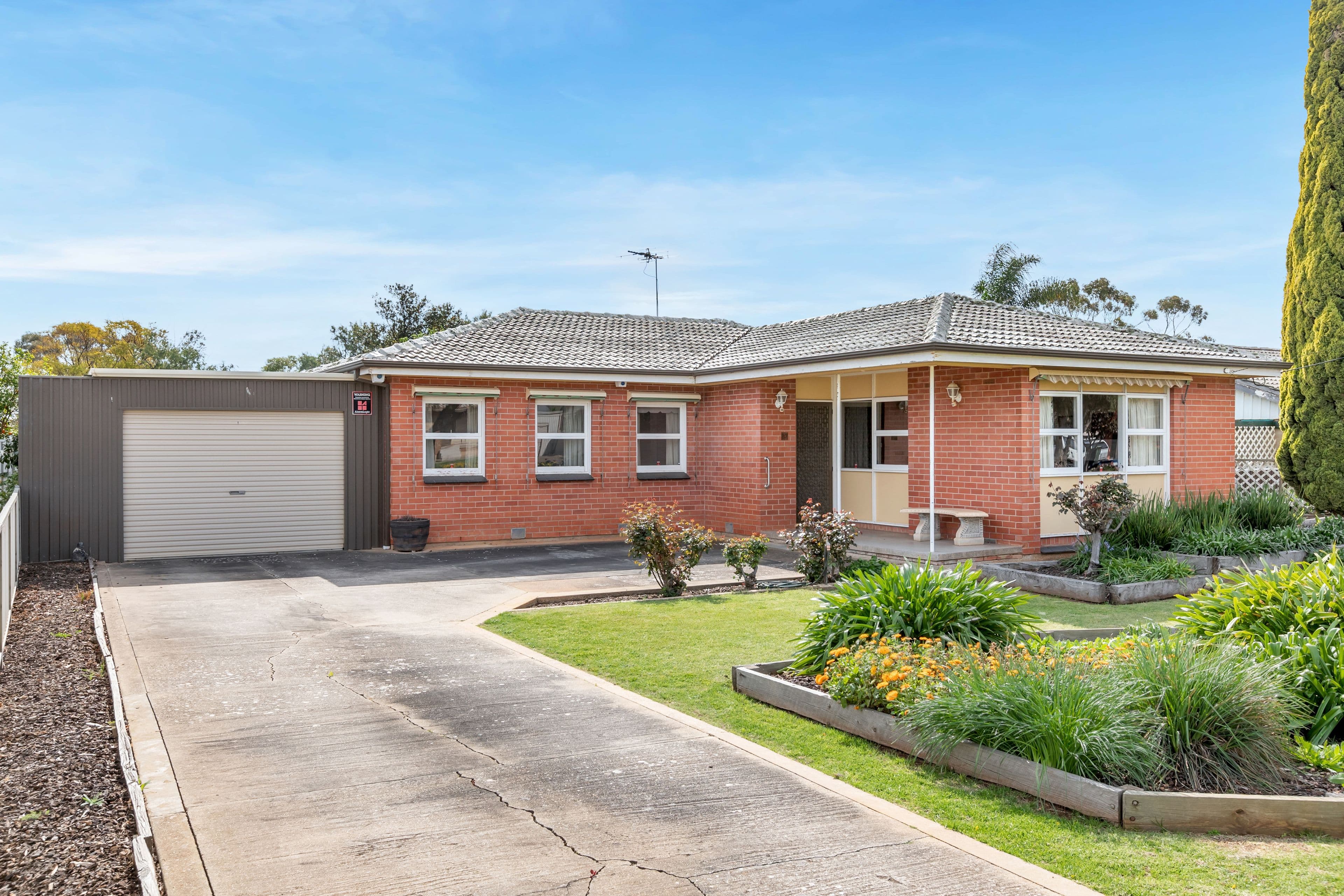 27 Marshalsea Road, Elizabeth Park SA 5113, Elizabeth Park - Thumbnail 2