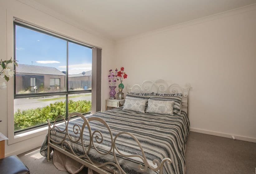 12 Kirkland Court, Epping VIC 3076, Epping - Thumbnail 2