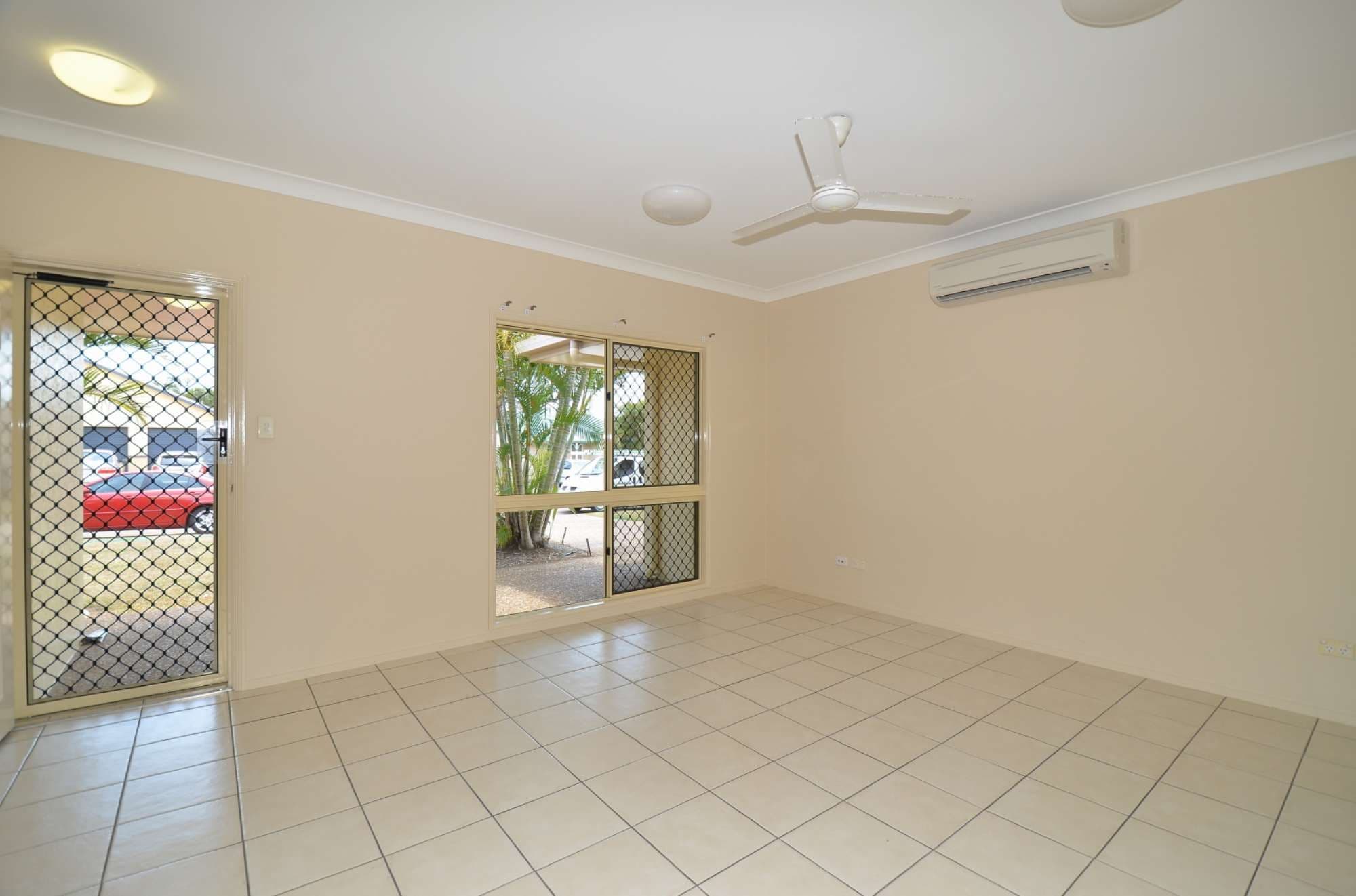 38 Southern Cross Circuit, DOUGLAS QLD 4814, Douglas - Thumbnail 2
