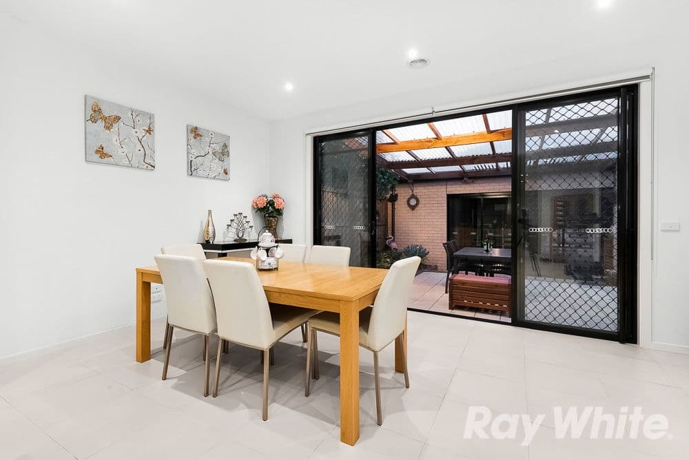 23 Crimson Grove, Clayton South VIC 3169, Clayton South - Thumbnail 3