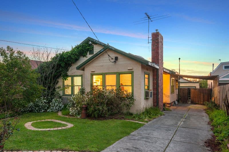 33 Gordon Grove, Preston VIC 3072, Preston - Image 1