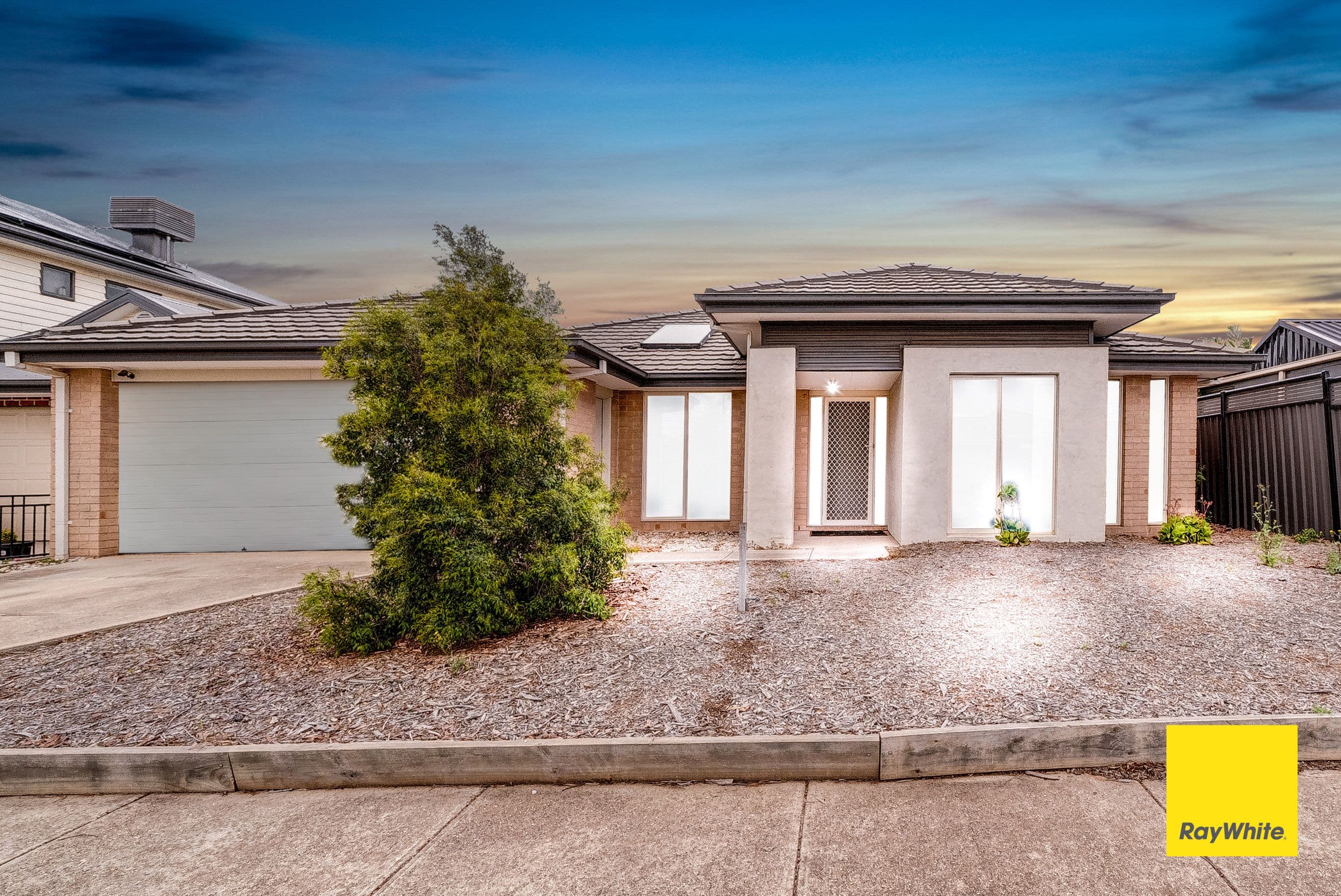 4 Carbine Avenue, Tarneit VIC 3029, Tarneit - Image 1