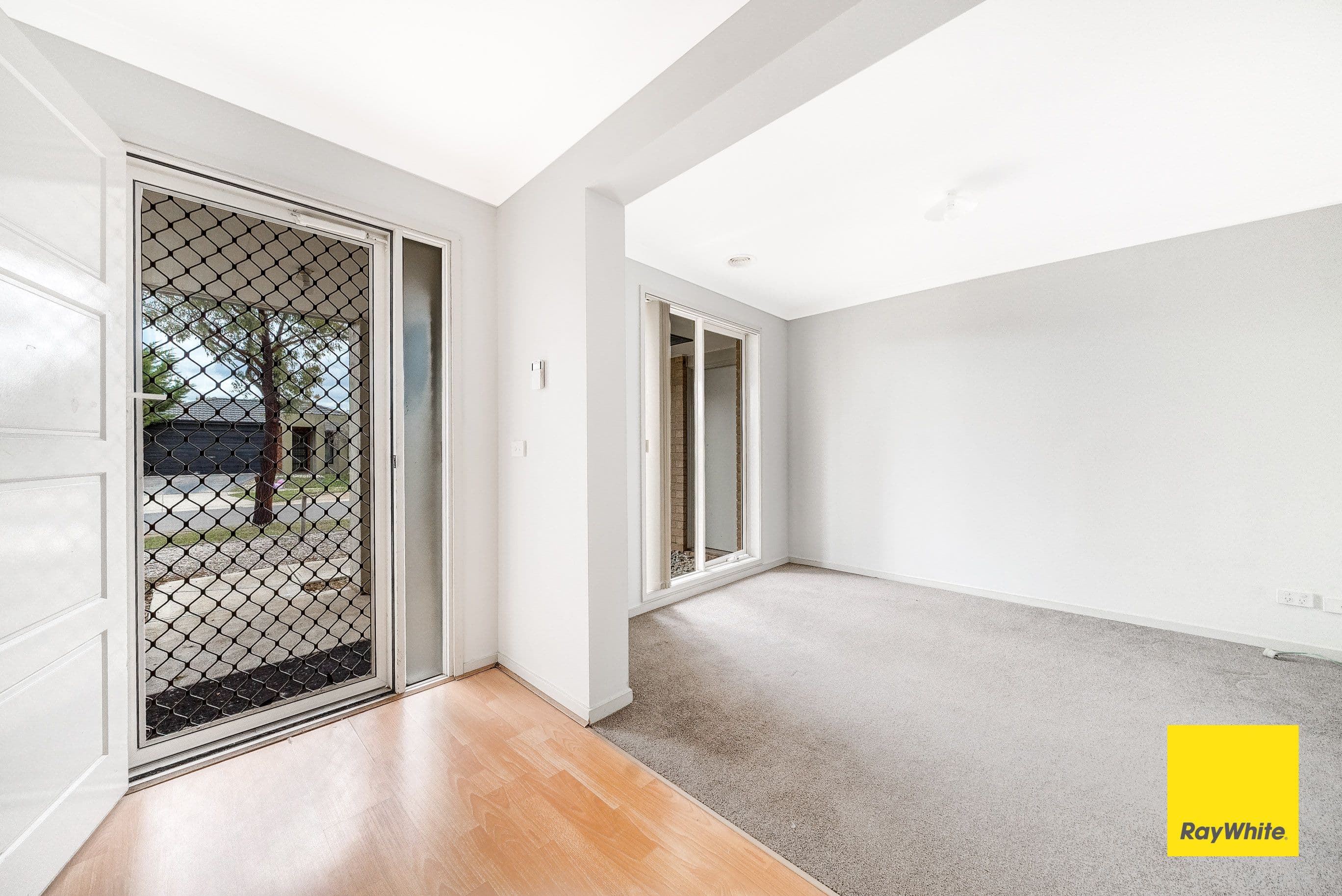 4 Carbine Avenue, Tarneit VIC 3029, Tarneit - Thumbnail 4