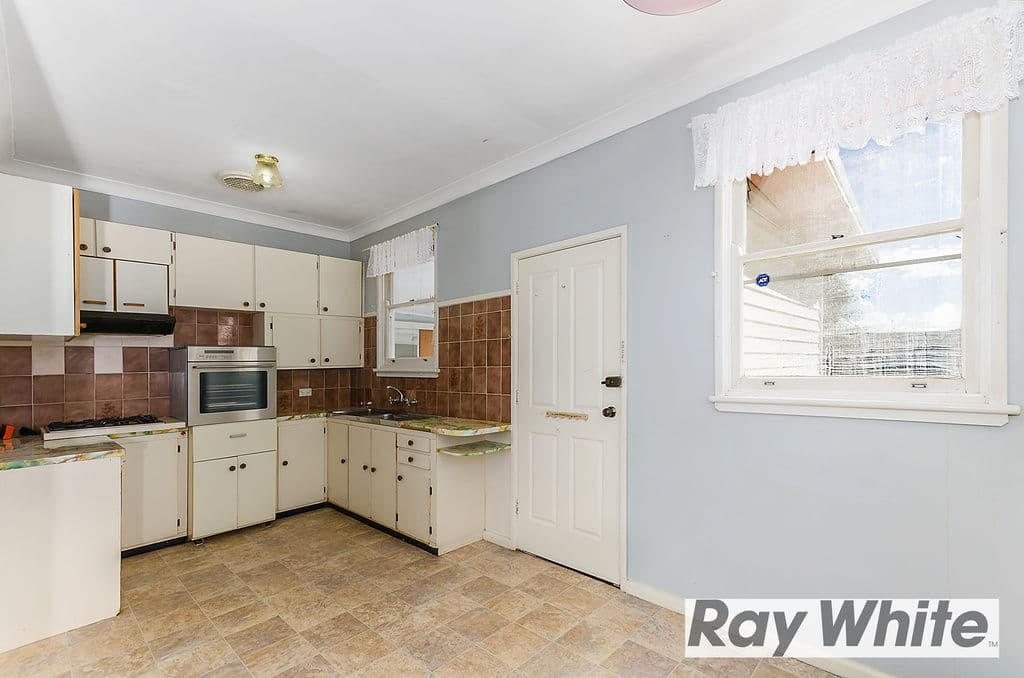 360 Kanahooka Road, Dapto NSW 2530, Dapto - Thumbnail 4