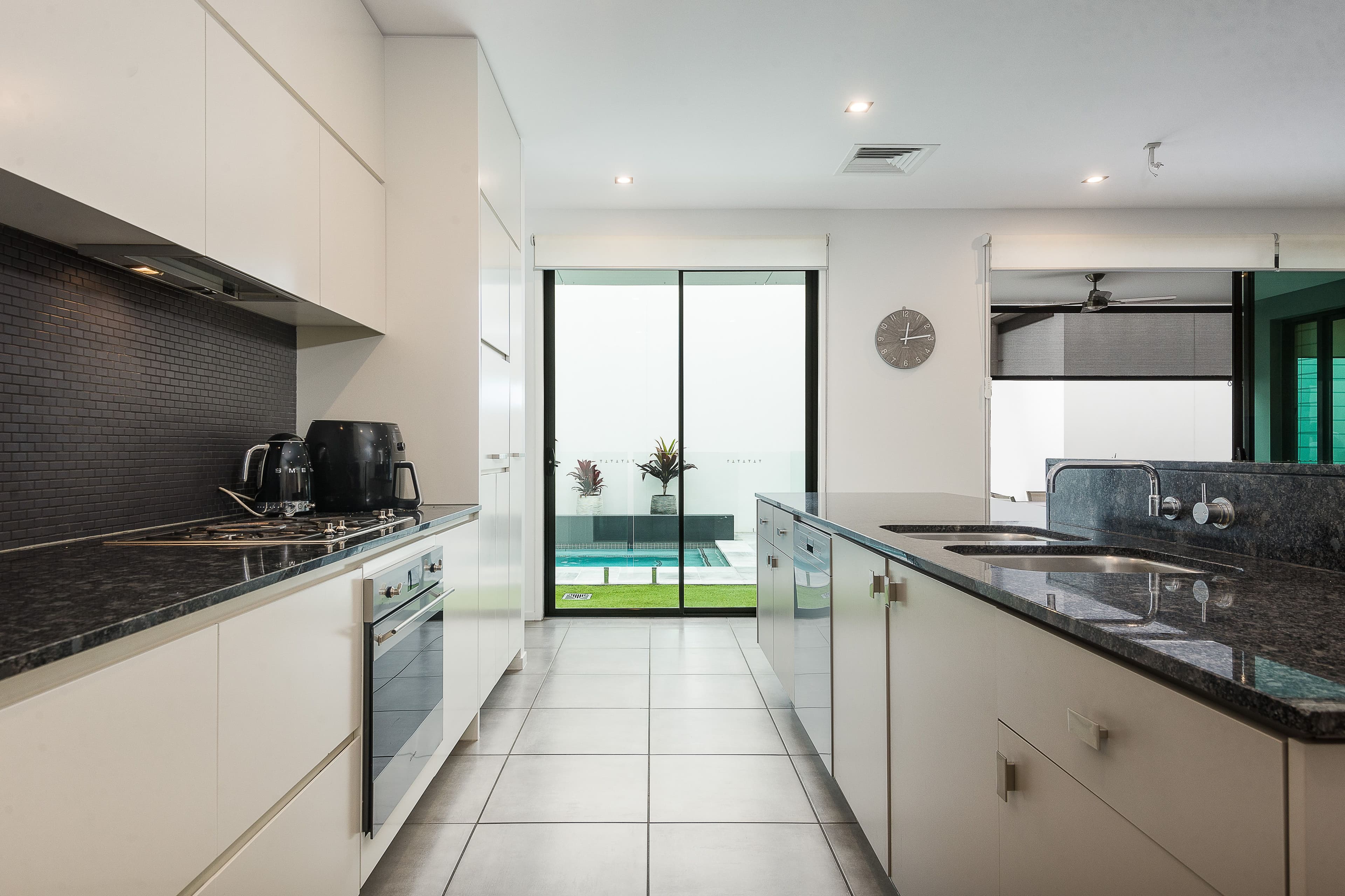 99 Stuart Street, Bulimba QLD 4171, Bulimba - Thumbnail 6