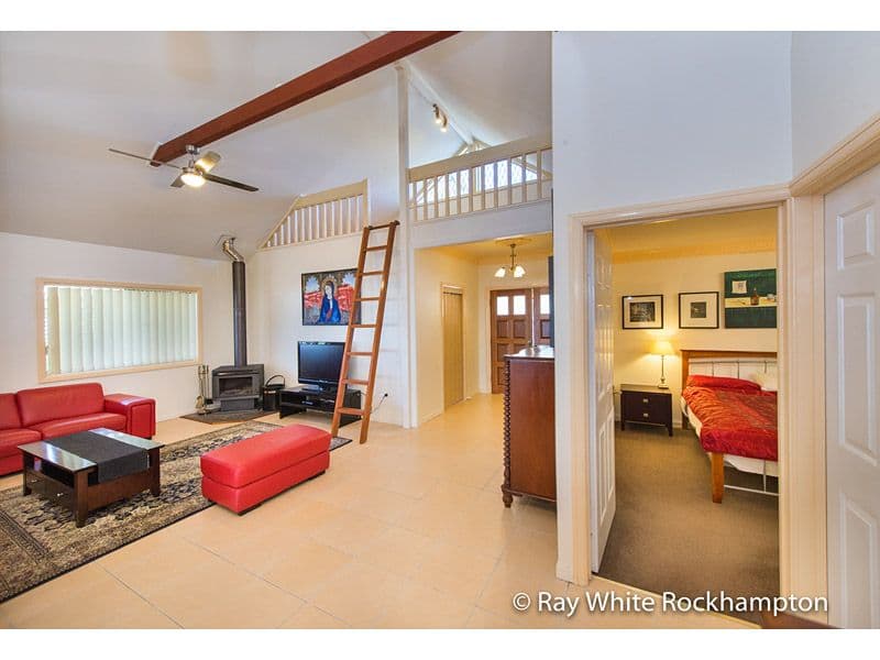 11 Sleipner Street, Mount Archer QLD 4701, Mount Archer - Thumbnail 4