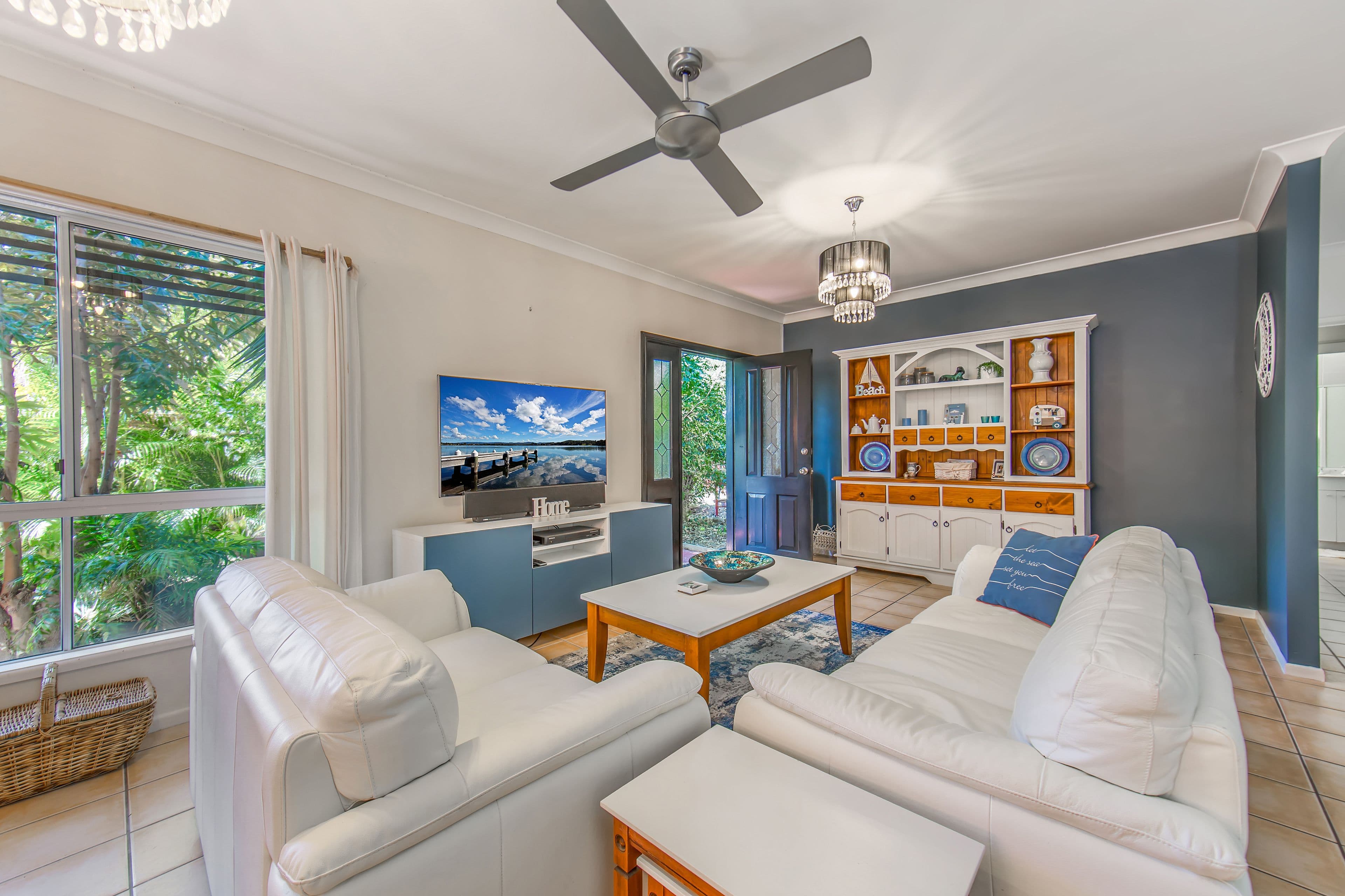 17 Collins Street, Woody Point QLD 4019, Woody Point - Thumbnail 2