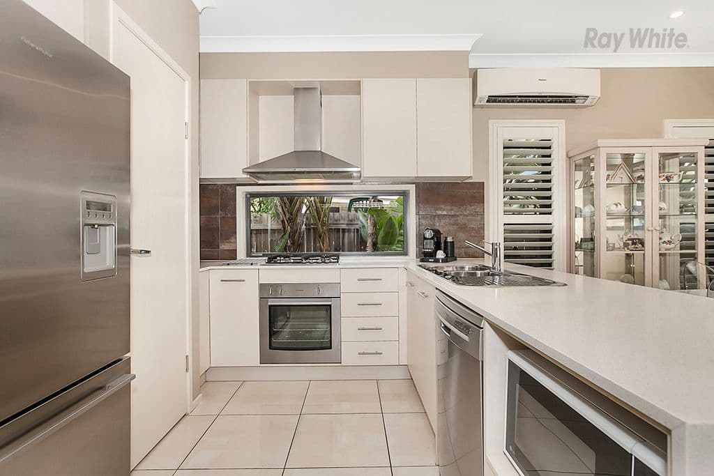 9 Eureka Street, North Lakes QLD 4509, North Lakes - Thumbnail 2