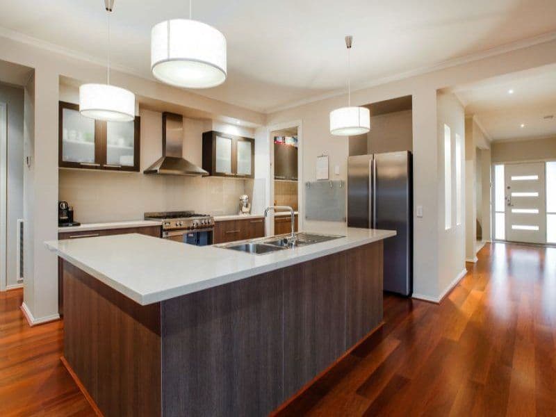 6 Anna Maree Place, Caroline Springs - Thumbnail 5