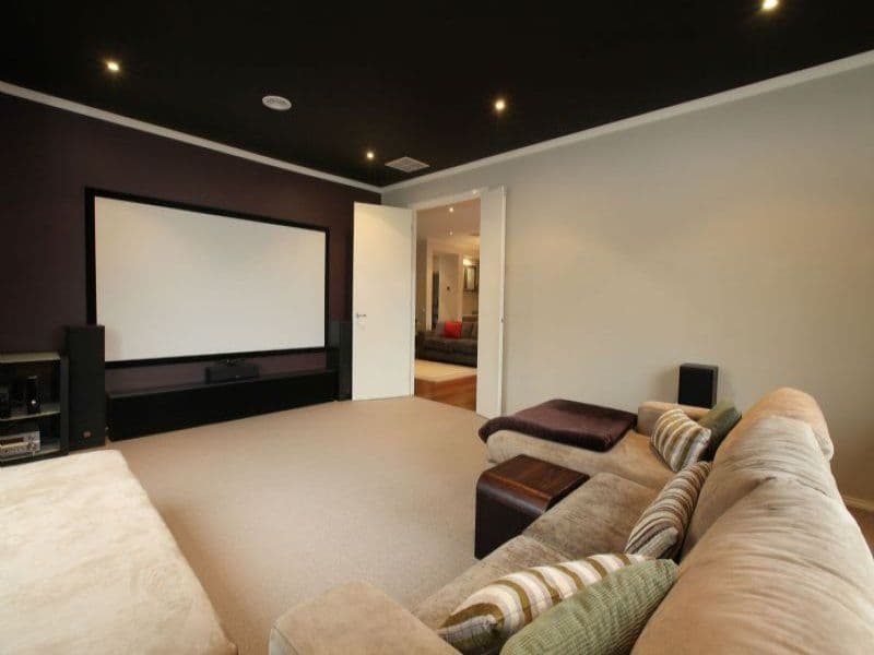 6 Anna Maree Place, Caroline Springs - Thumbnail 7