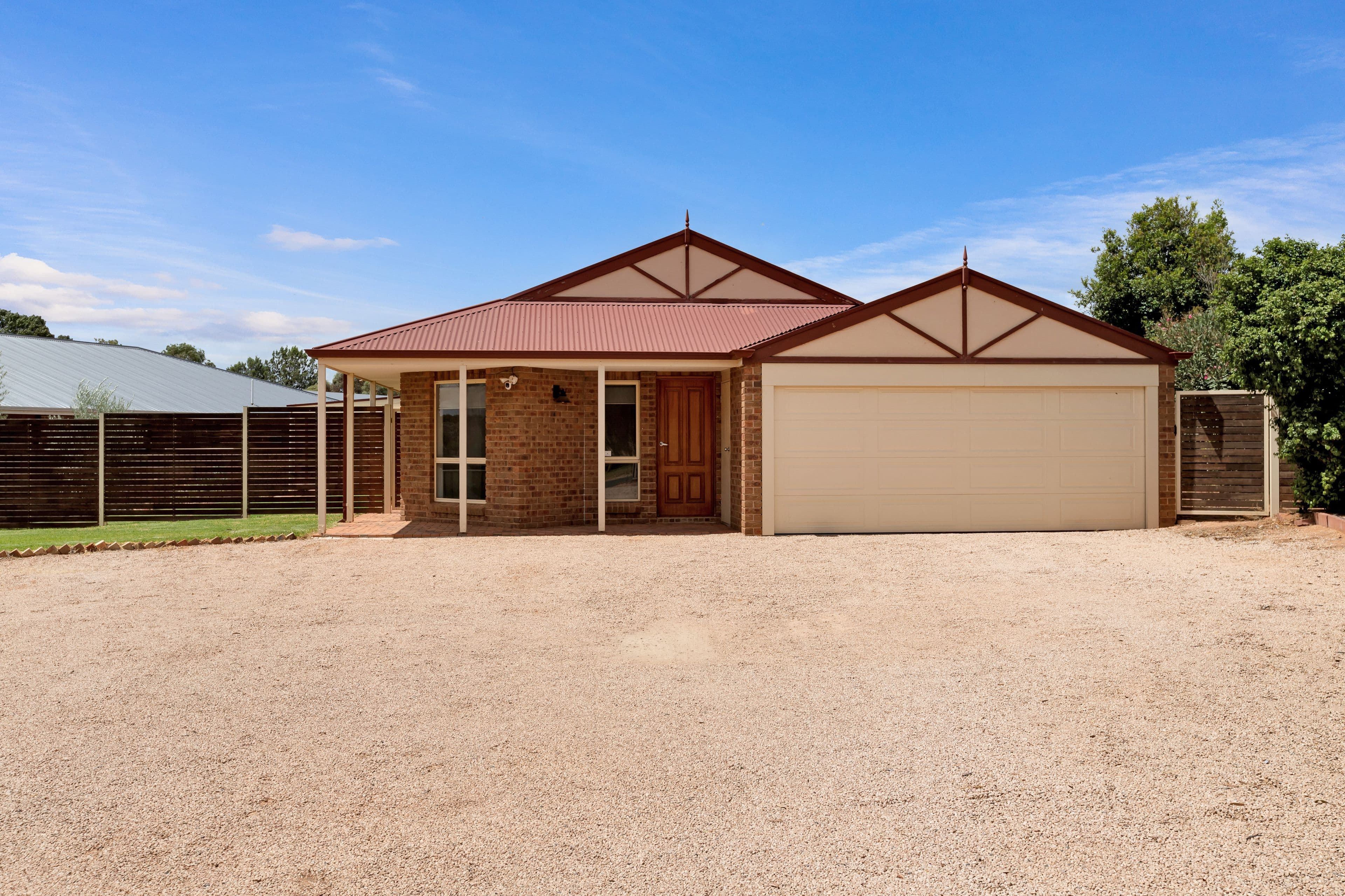 35 Scott Street, Ouyen VIC 3490, Ouyen - Thumbnail 2