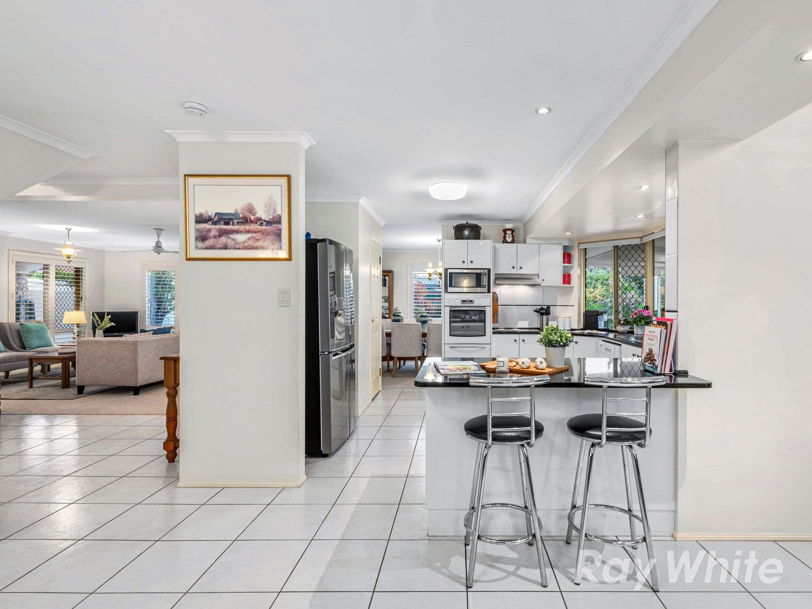 16 Cintra Place, Eight Mile Plains QLD 4113, Eight Mile Plains - Thumbnail 5