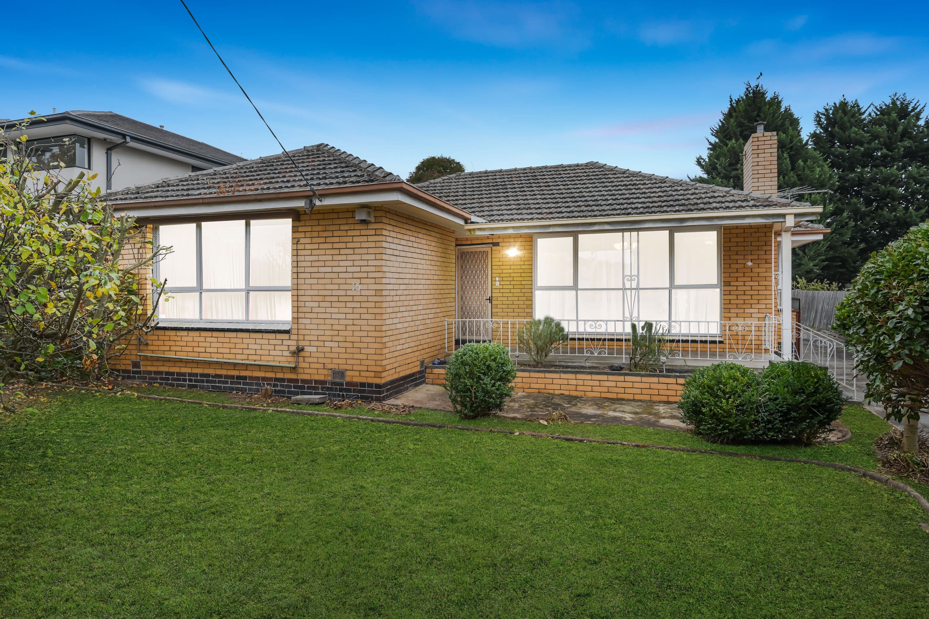 15 Delmore Crescent, Glen Waverley VIC 3150, Glen Waverley - Thumbnail 5