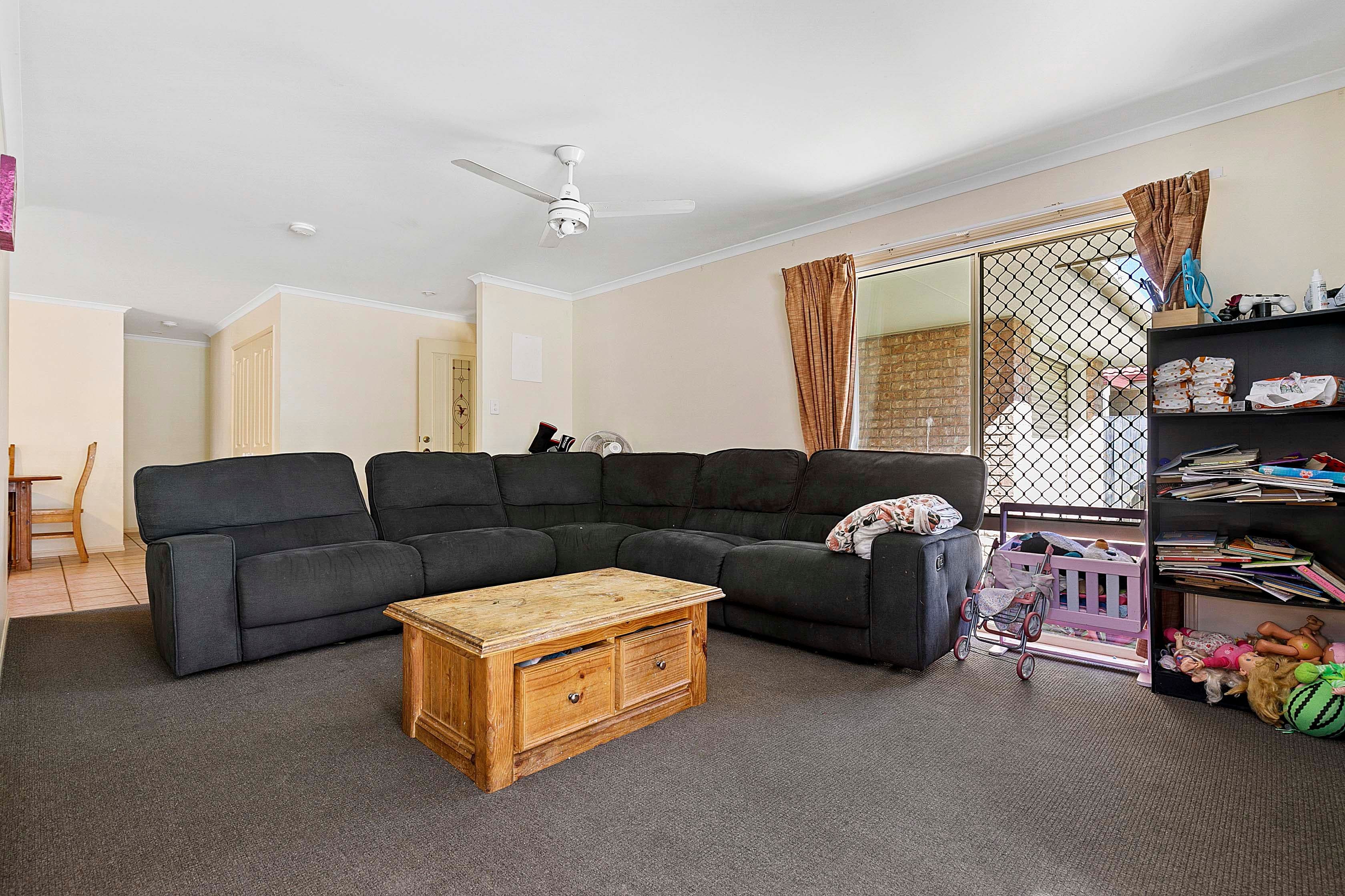 17 Lester Crescent, Torquay QLD 4655, Torquay - Thumbnail 6