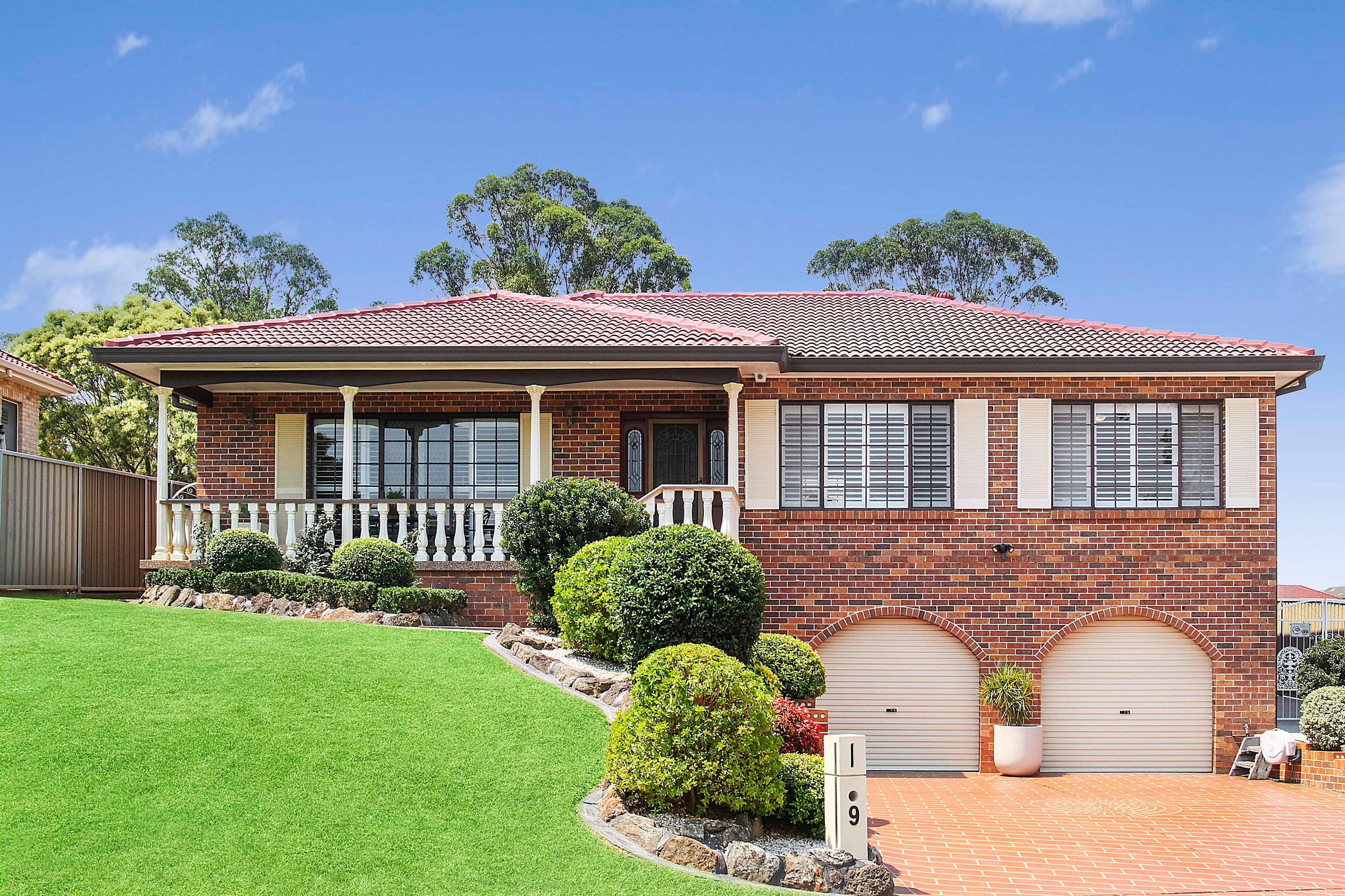 9 Franklin Place, Bossley Park - Image 1