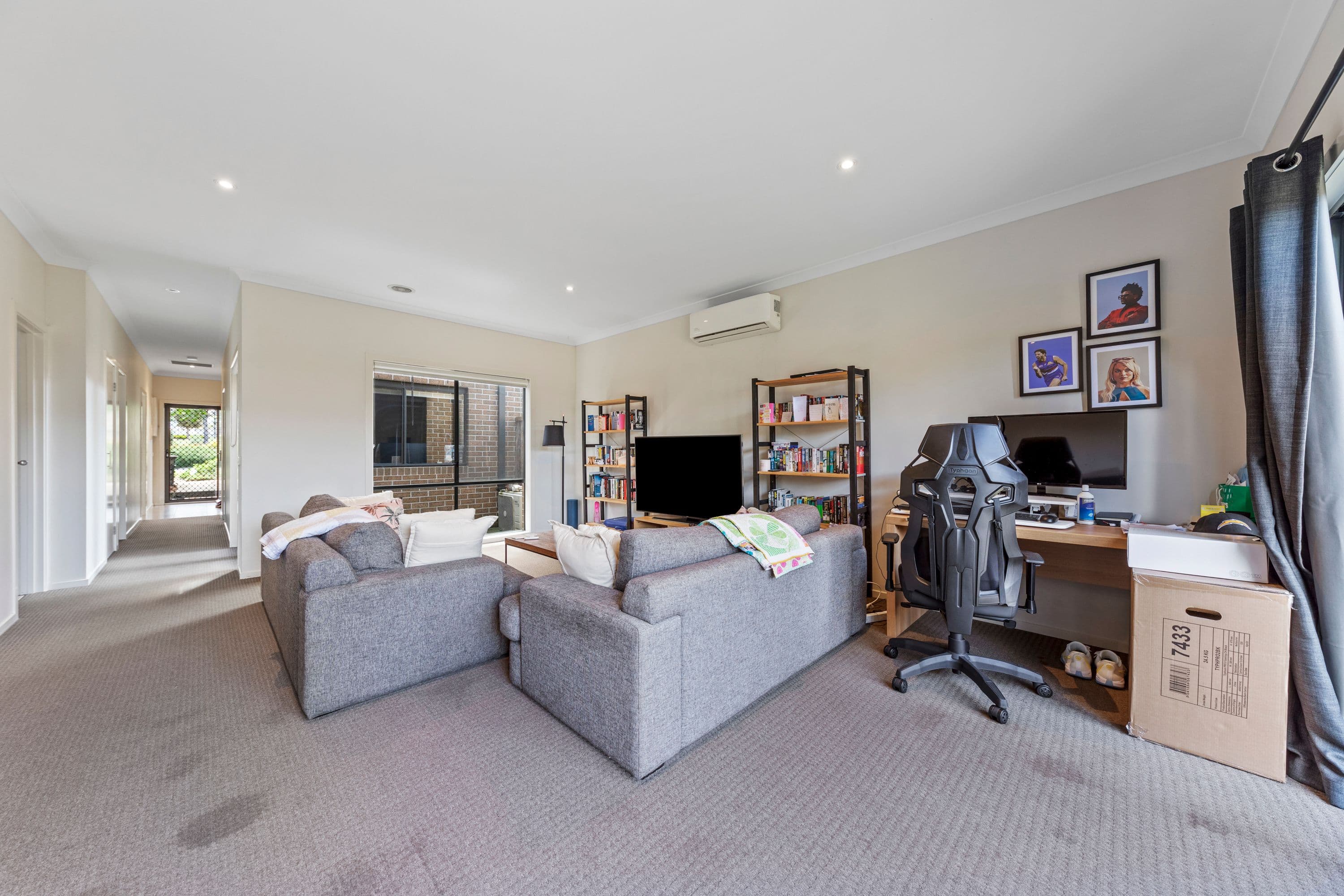 12 Grandvue Boulevard, Pakenham VIC 3810, Pakenham - Thumbnail 5