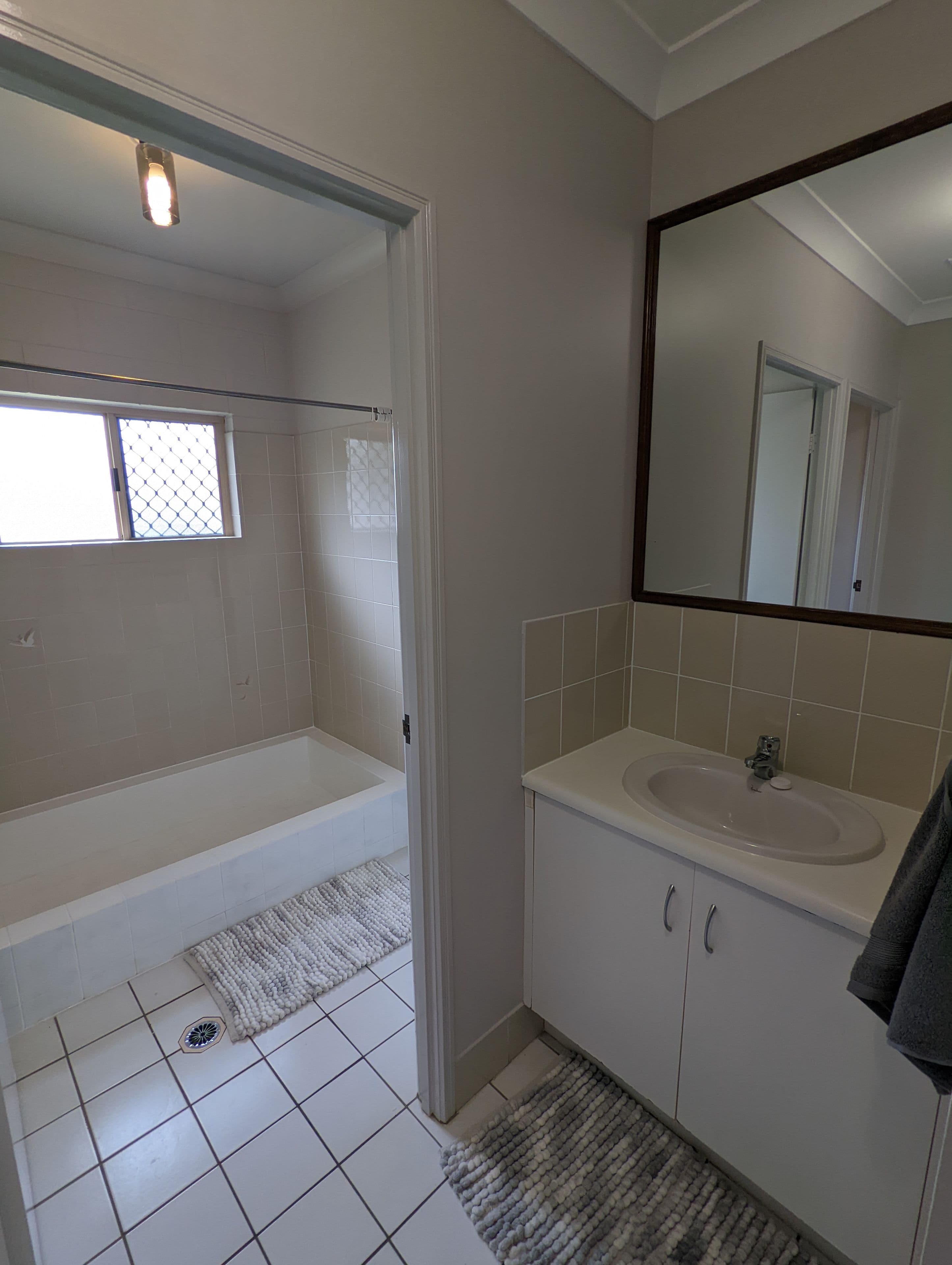 13 Amber Avenue, Rasmussen QLD 4815, Rasmussen - Thumbnail 8