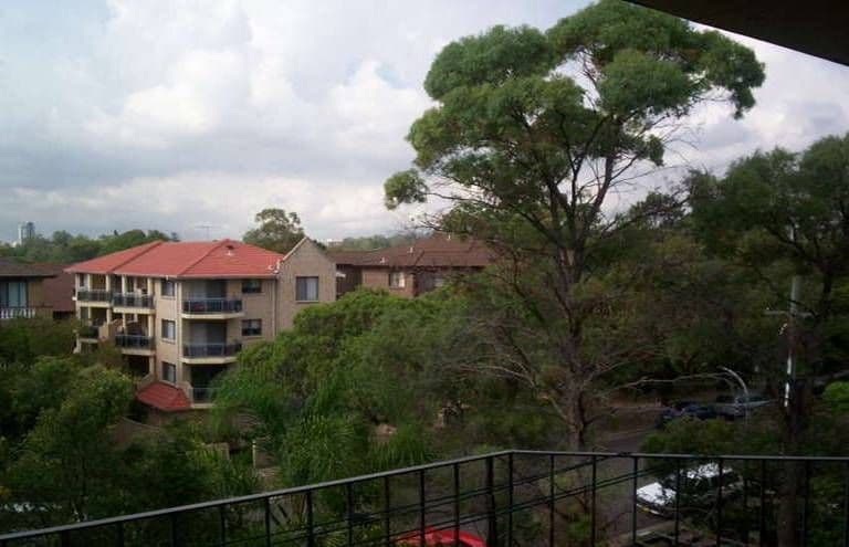 18 Central Avenue, WESTMEAD NSW 2145, Westmead - Thumbnail 4