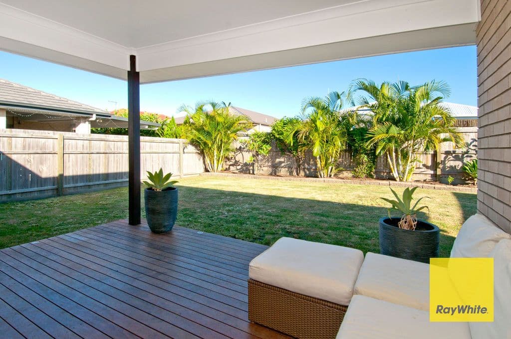 32 Stoneleigh Reserve Boulevard, Logan Reserve QLD 4133, Logan Reserve - Thumbnail 2
