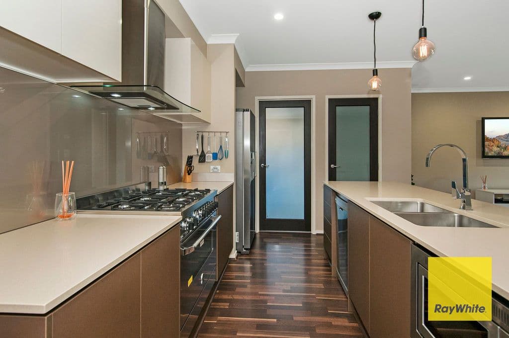 32 Stoneleigh Reserve Boulevard, Logan Reserve QLD 4133, Logan Reserve - Thumbnail 8