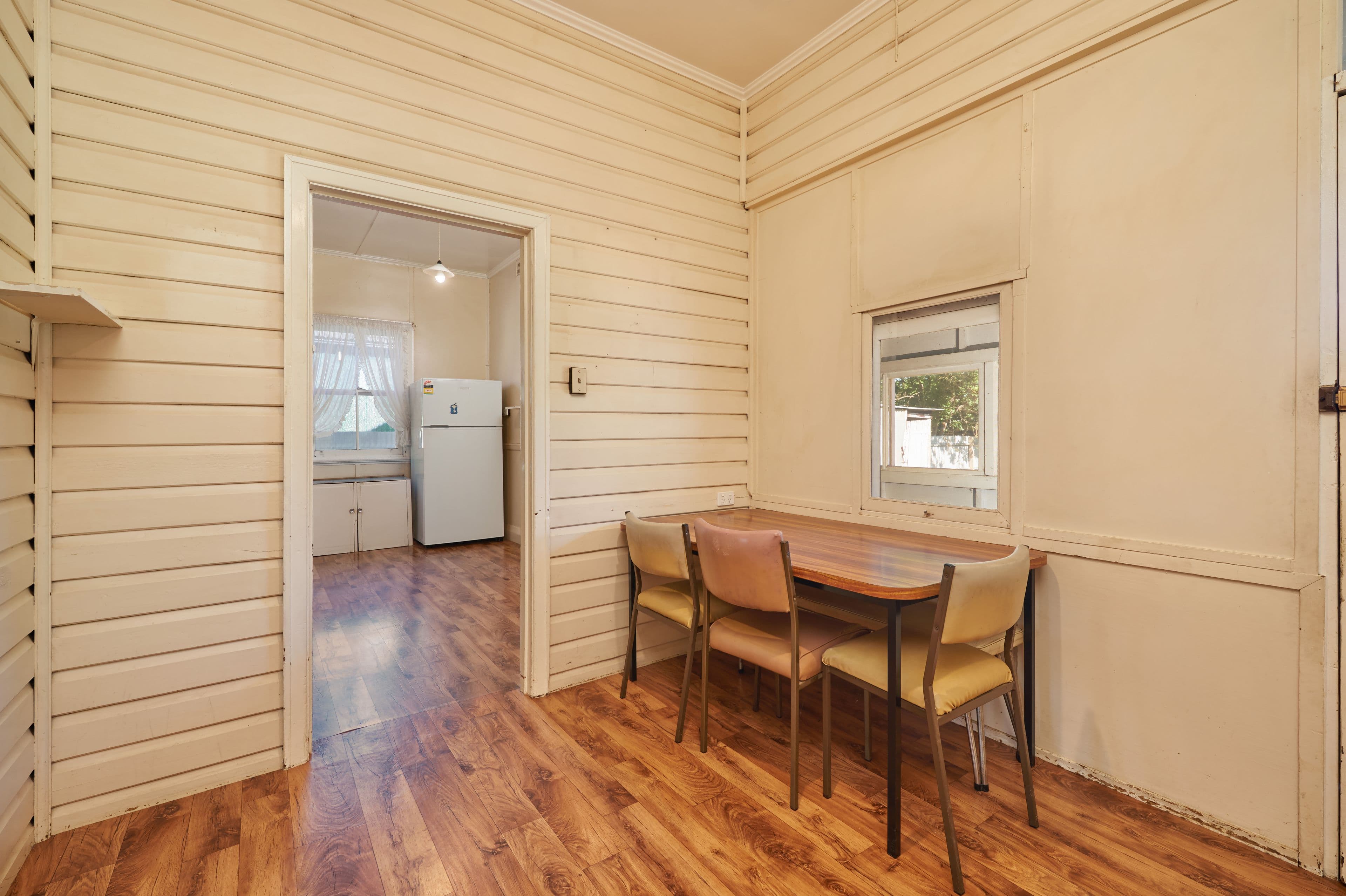 215 Gurwood Street, Wagga Wagga - Thumbnail 6