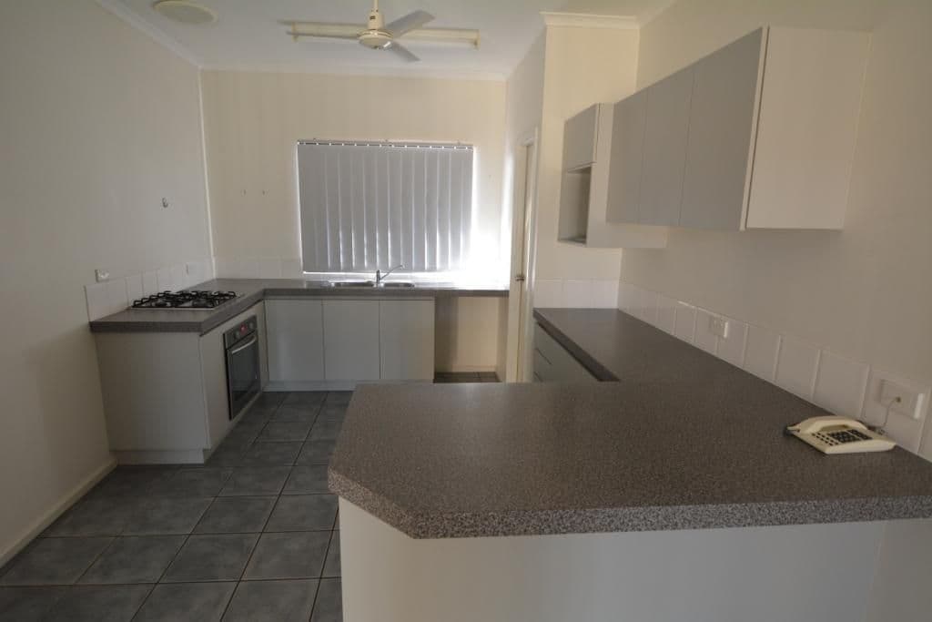 14 Mindirra Crescent, Brockman WA 6701, Brockman - Thumbnail 2