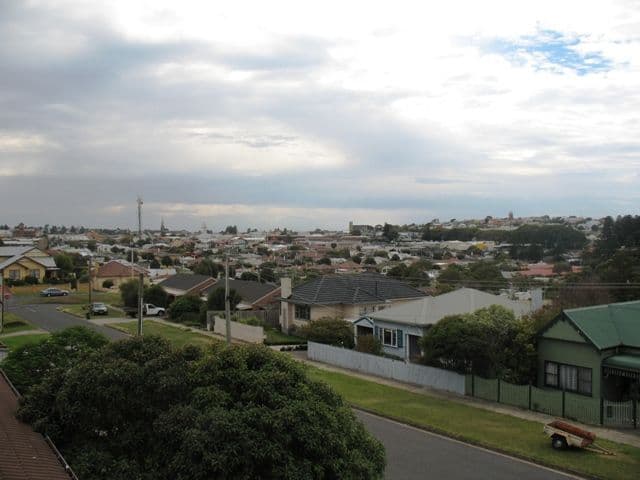 WARRNAMBOOL VIC 3280, Warrnambool - Thumbnail 3