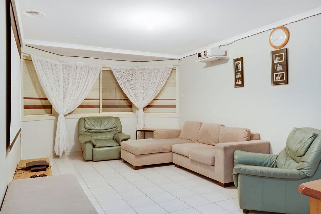16 Terrell Court, Roxburgh Park VIC 3064, Roxburgh Park - Thumbnail 4