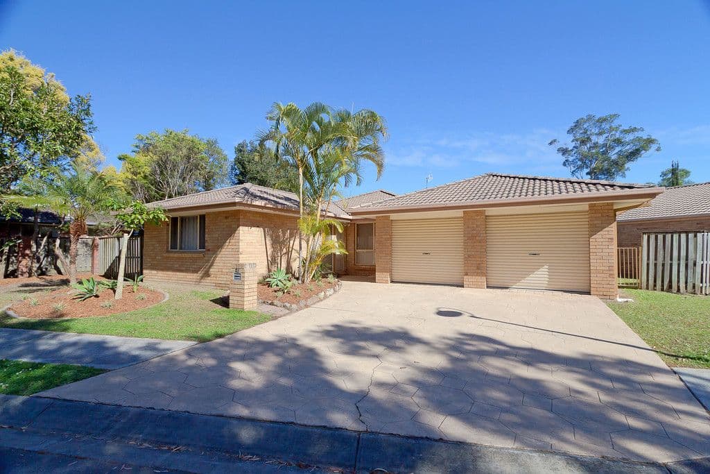 42 Glenside Drive, ROBINA QLD 4226, Robina - Thumbnail 2