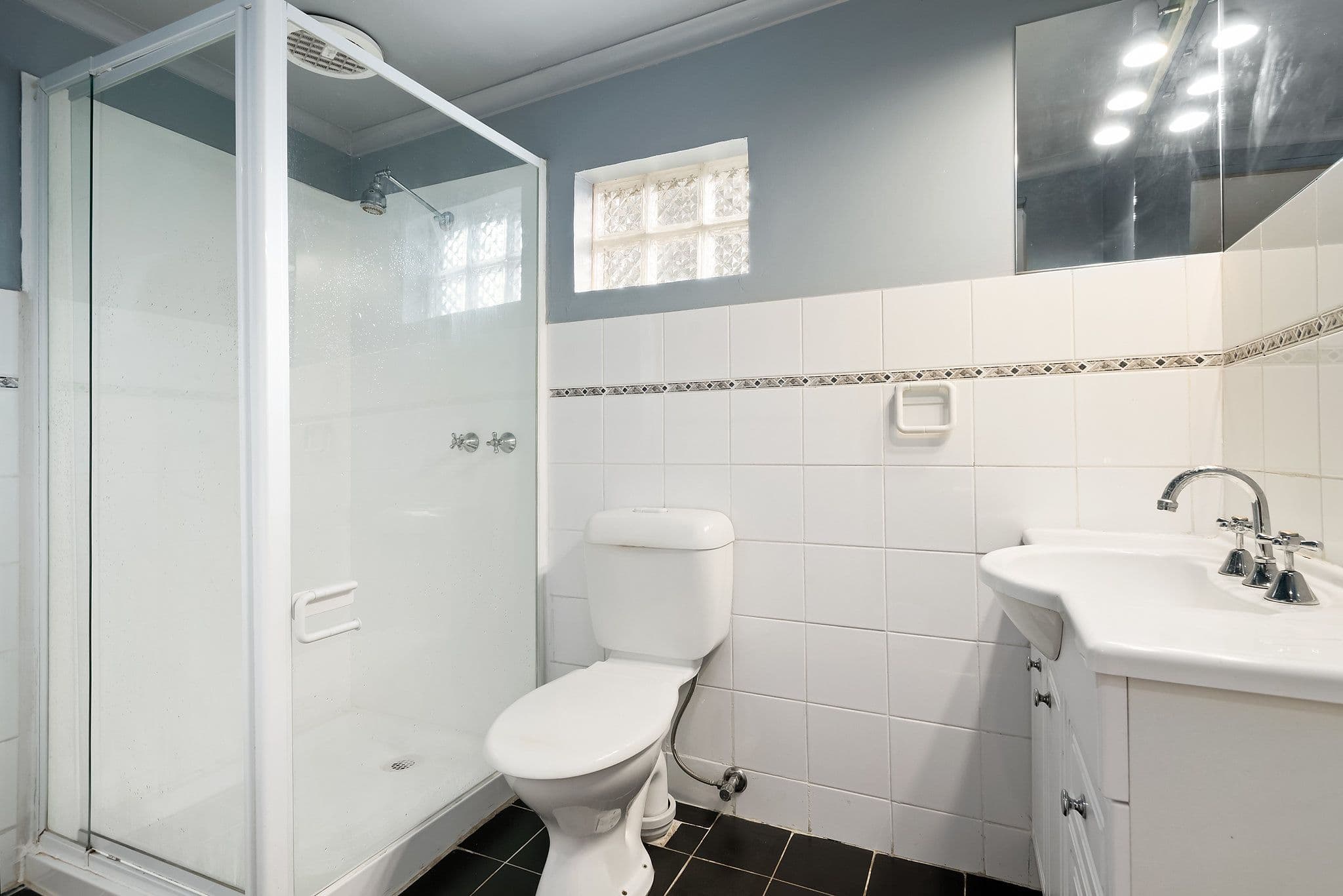 11 Crown Avenue, Mordialloc VIC 3195, Mordialloc - Thumbnail 7