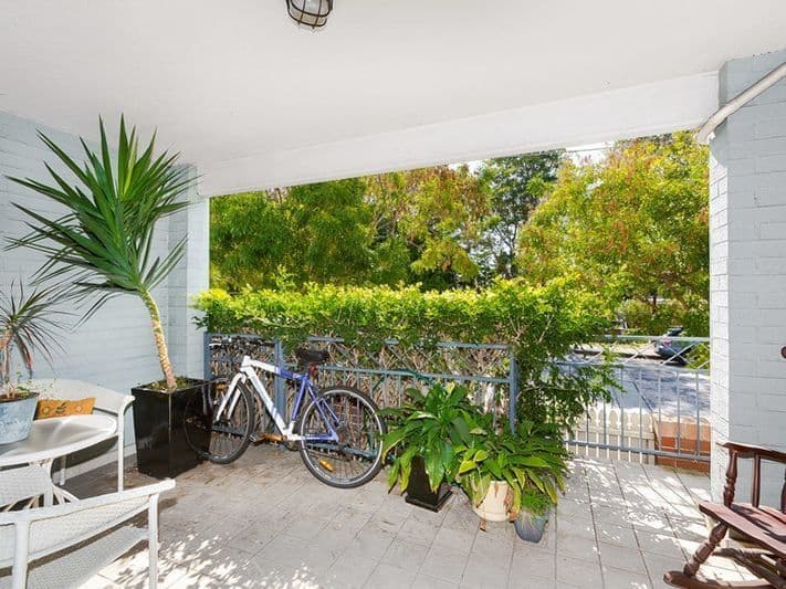 13/16 Sadlier Crescent, Petersham - Thumbnail 2