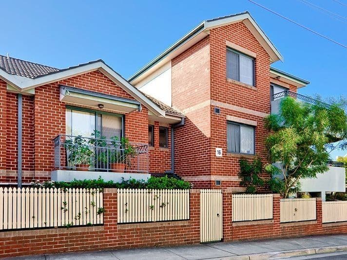 13/16 Sadlier Crescent, Petersham - Thumbnail 6
