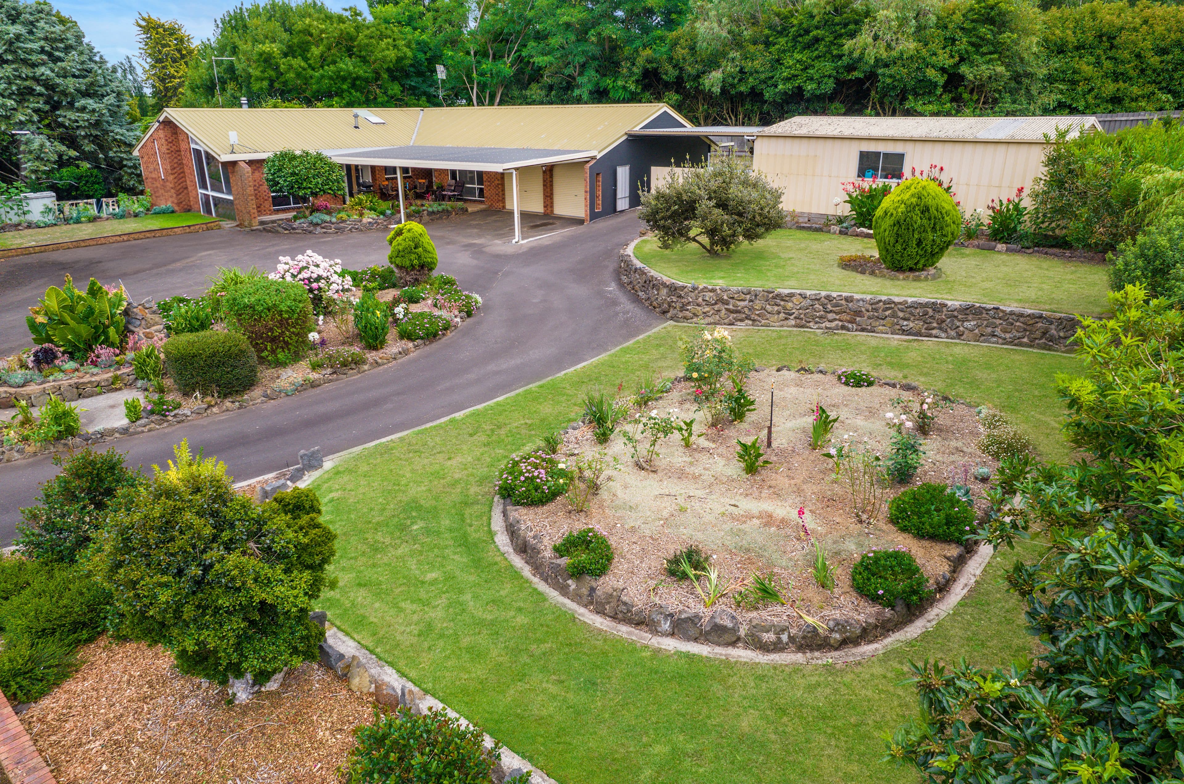 70 Warrnambool Road, Terang VIC 3264, Terang - Image 1