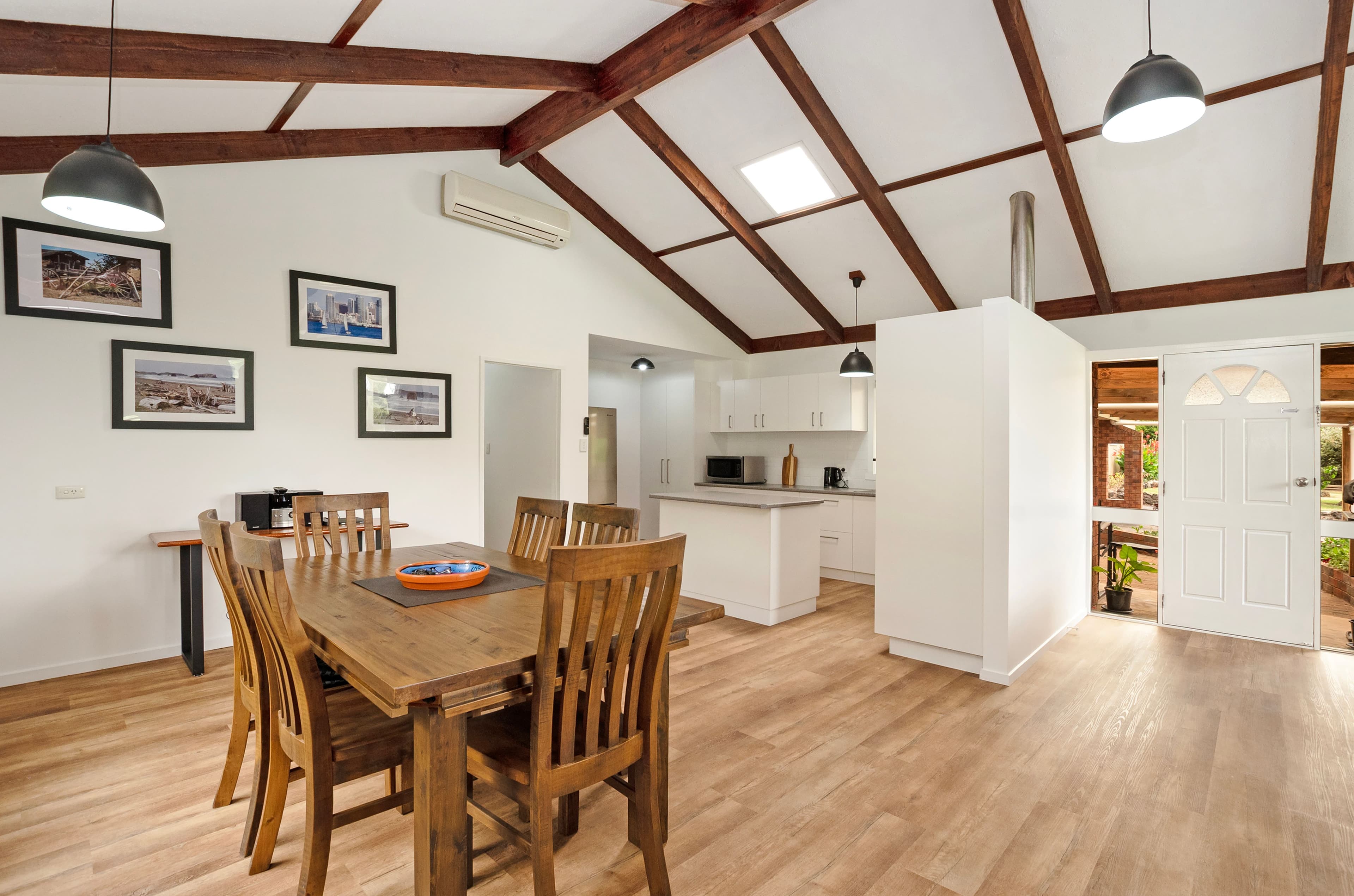 70 Warrnambool Road, Terang VIC 3264, Terang - Thumbnail 3