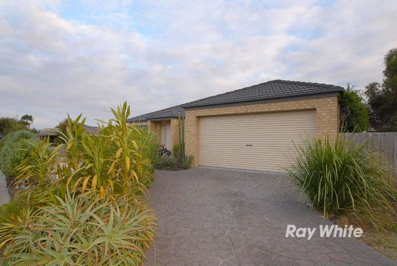 36 Gentle Annie Drive, BLIND BIGHT VIC 3980, Blind Bight - Thumbnail 2