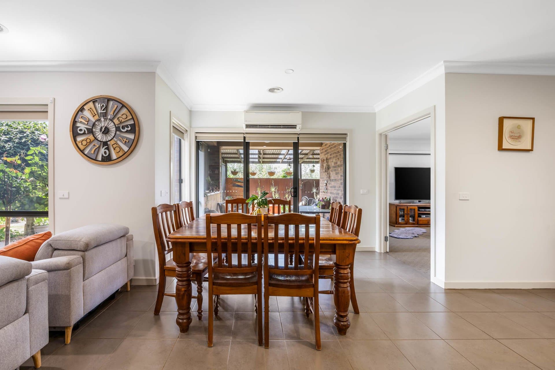 8 Francis Close, Romsey - Thumbnail 5