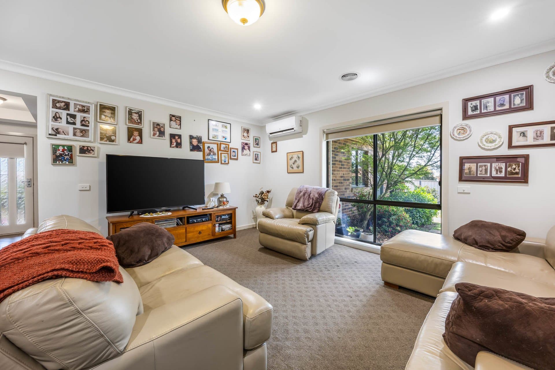 8 Francis Close, Romsey - Thumbnail 8
