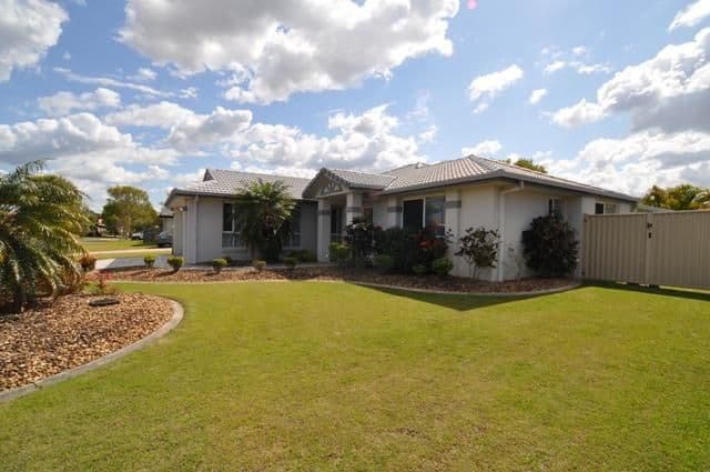 20 Glenwater Crescent, HELENSVALE QLD 4212, Helensvale - Thumbnail 2