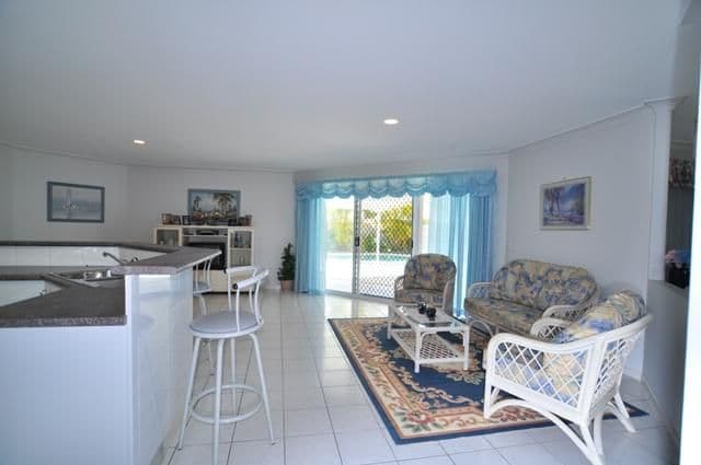 20 Glenwater Crescent, HELENSVALE QLD 4212, Helensvale - Thumbnail 7