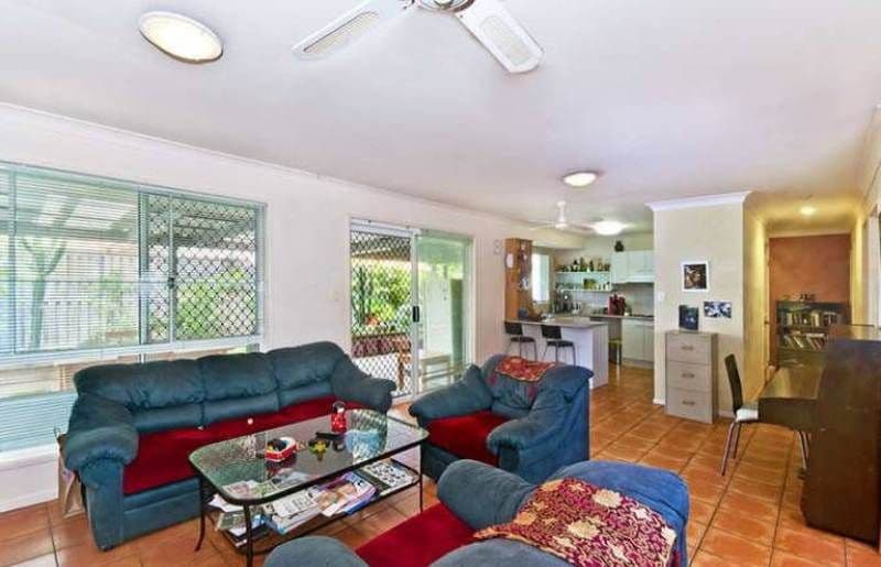 4 Dillon Court, MUDGEERABA QLD 4213, Mudgeeraba - Thumbnail 5