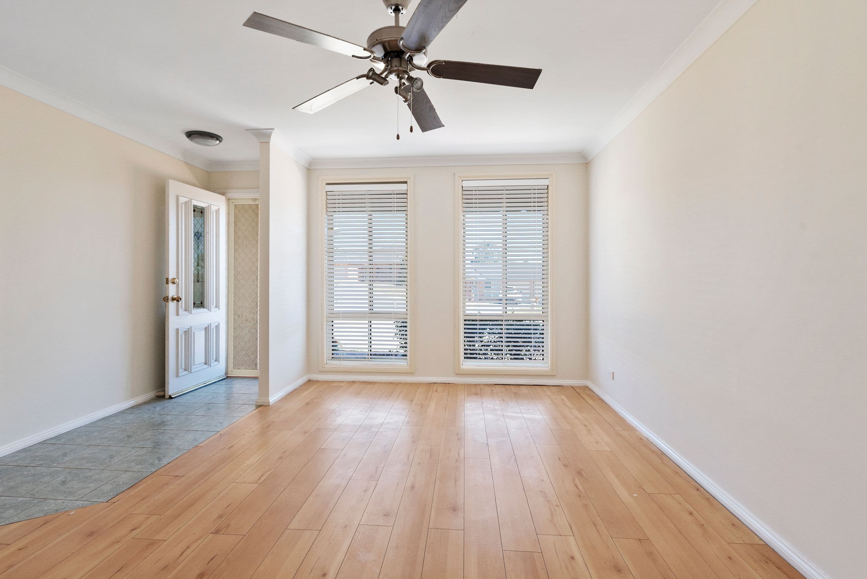 8 Rae Place, Currans Hill - Thumbnail 2