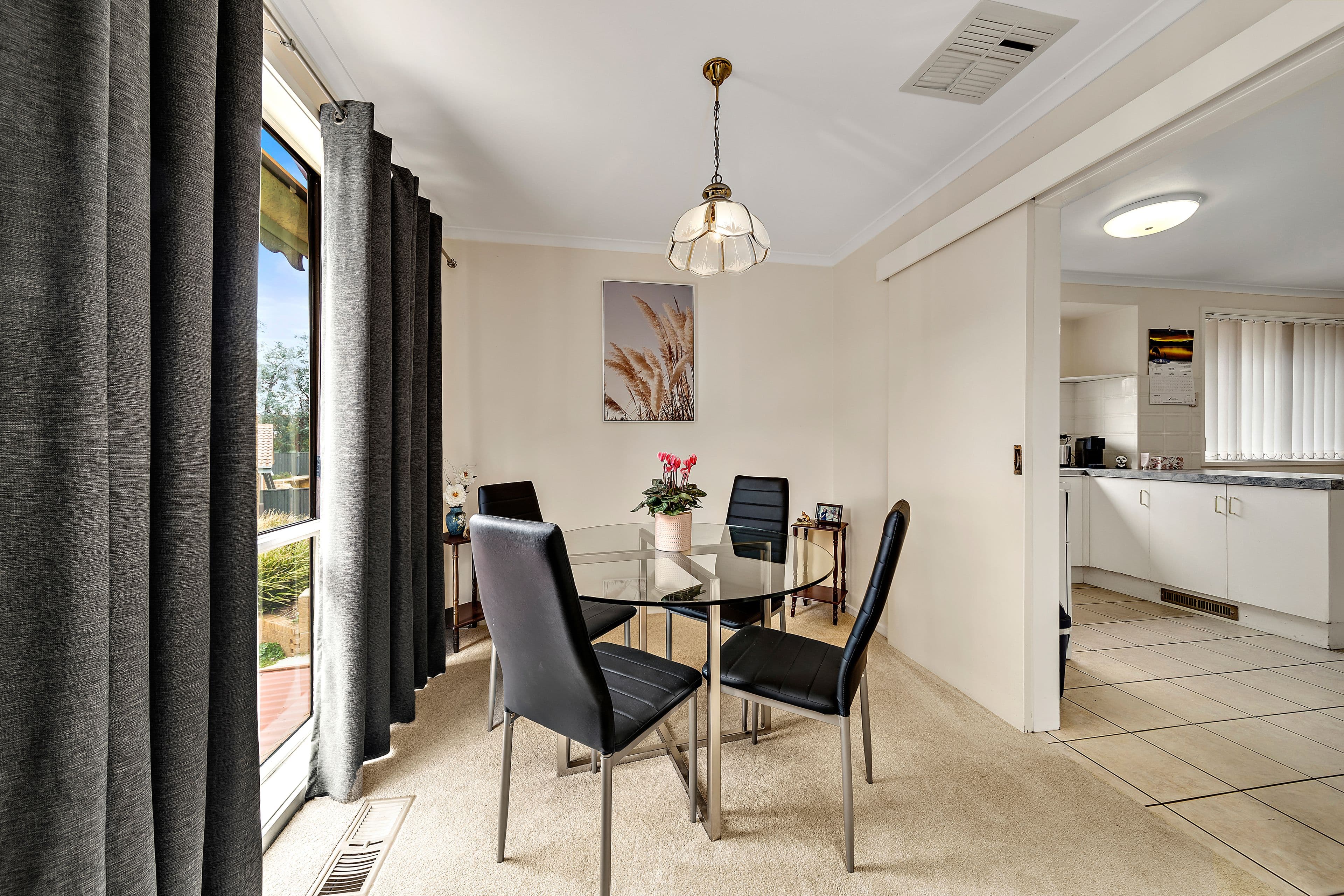 11 Birnie Place, Charnwood ACT 2615, Charnwood - Thumbnail 4
