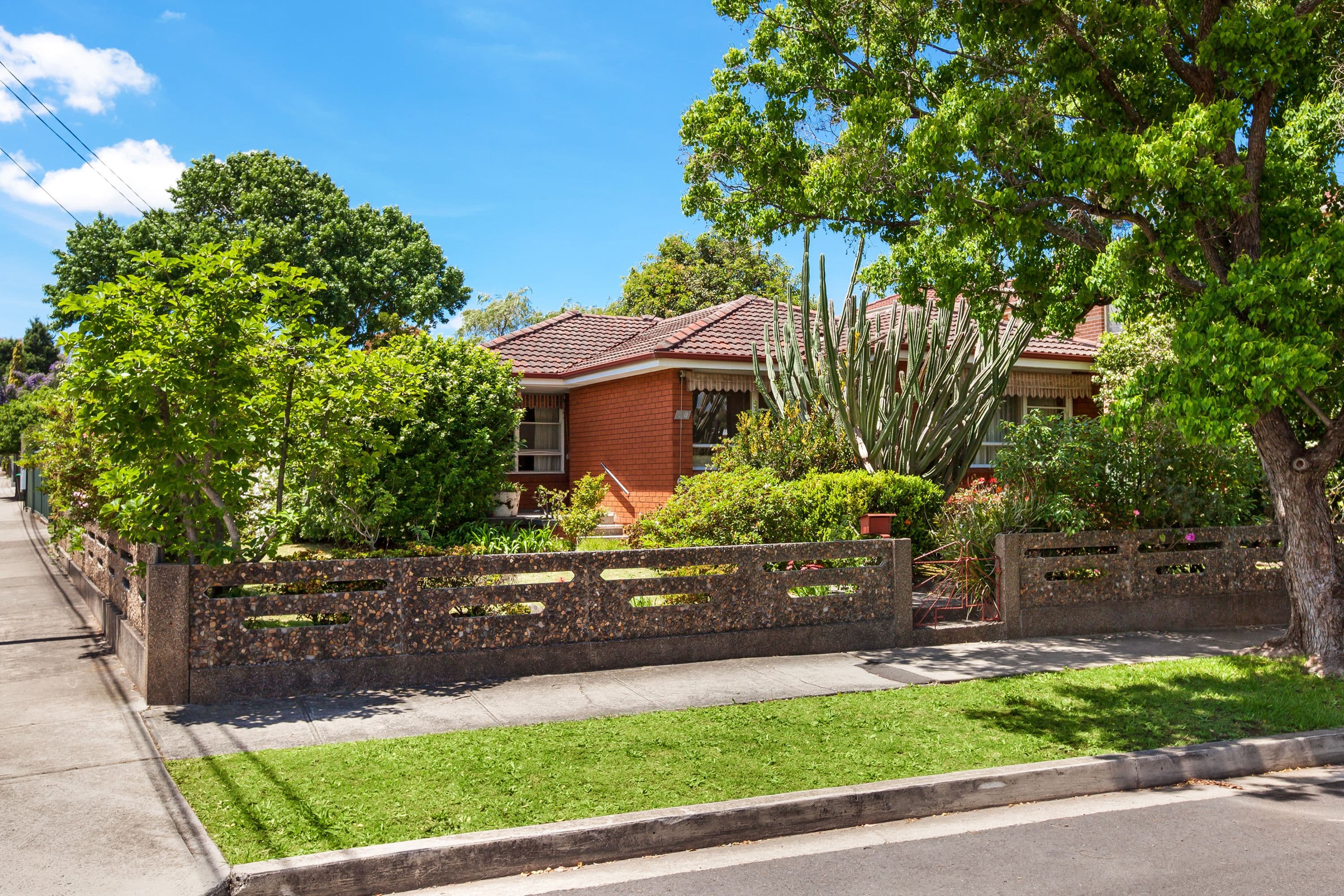 86 St Albans Street, Abbotsford - Image 1