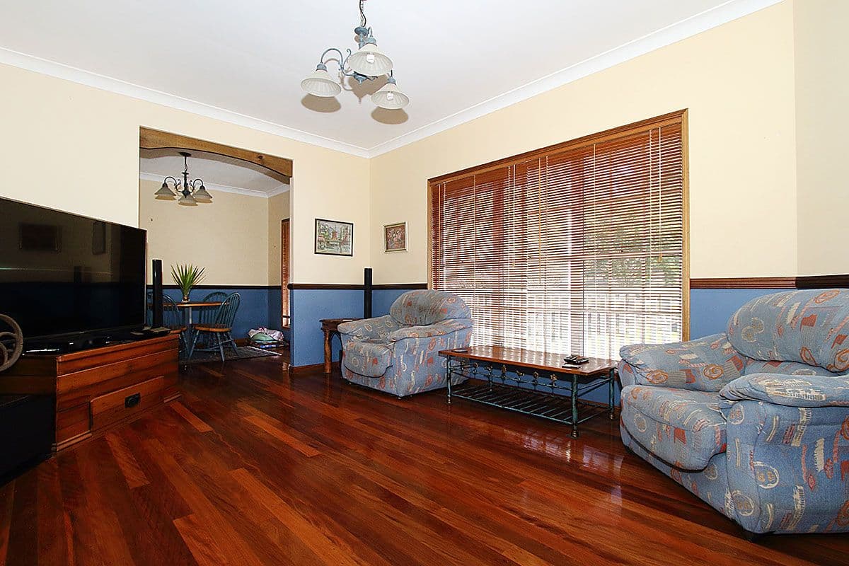 72 Horton Drive, Chuwar QLD 4306, Chuwar - Thumbnail 5