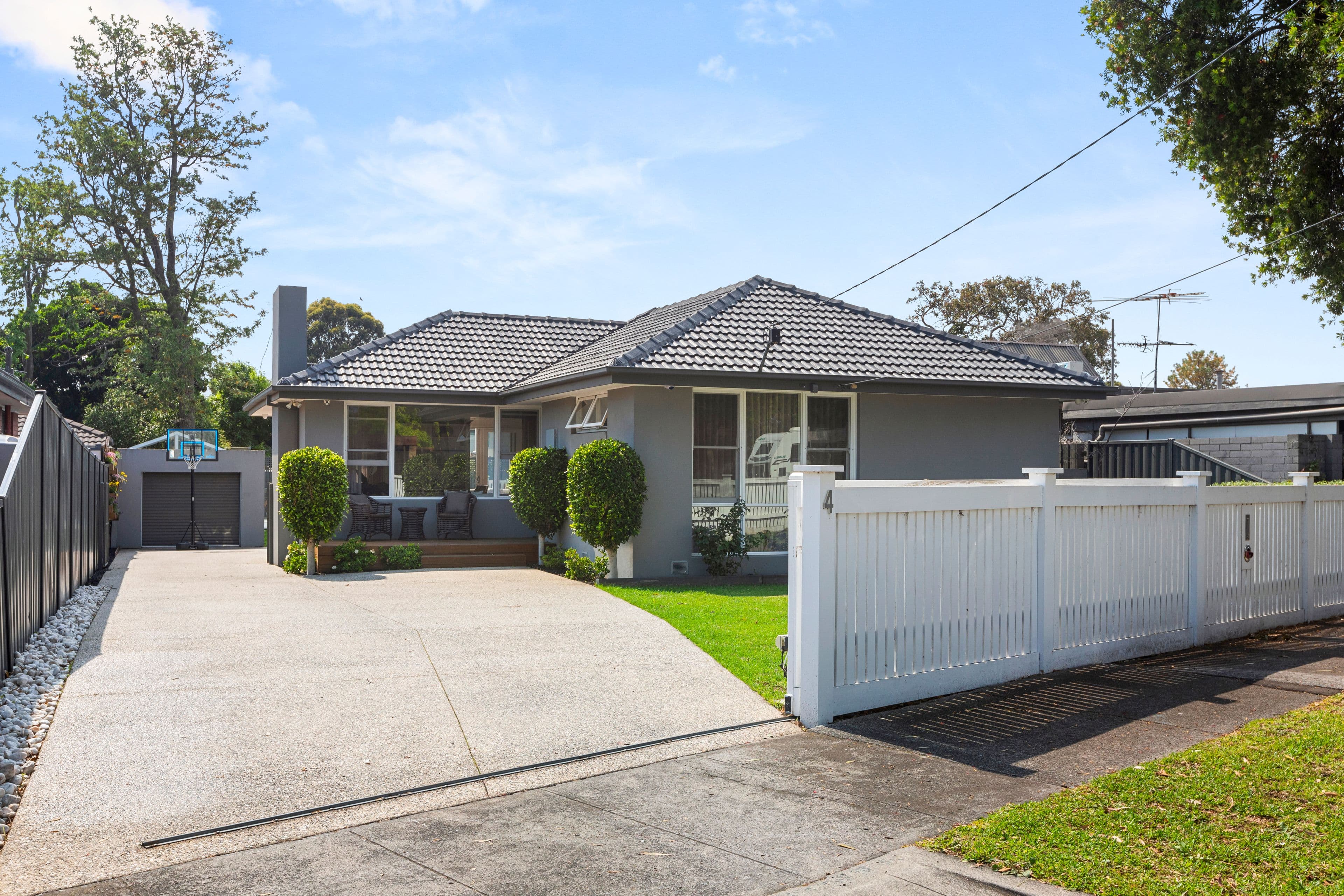 4 Leon Street, Cheltenham VIC 3192, Cheltenham - Thumbnail 5