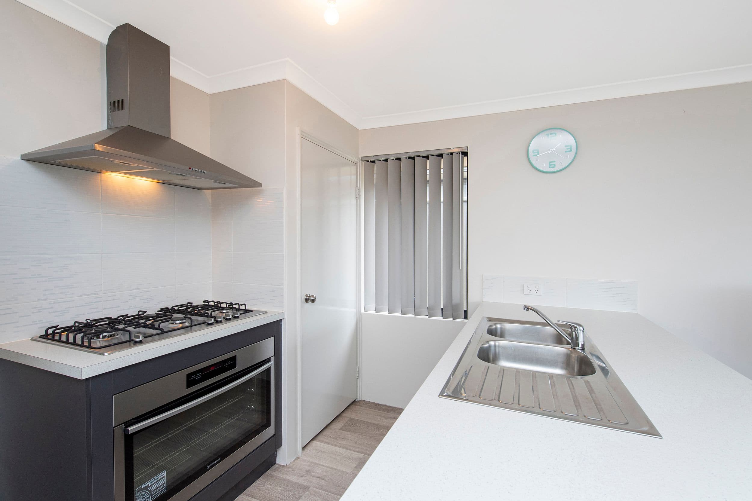 27 Sandringham Road, Baldivis WA 6171, Baldivis - Thumbnail 3